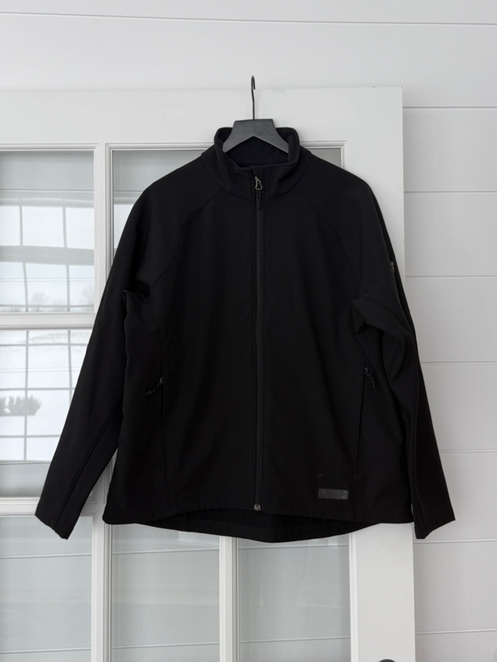 REI Black Lightweight Softshell Shirt Jacket